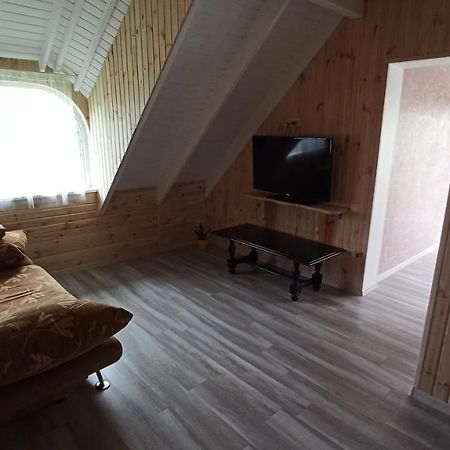 Eco House Hotel Chernomorsk Exterior photo