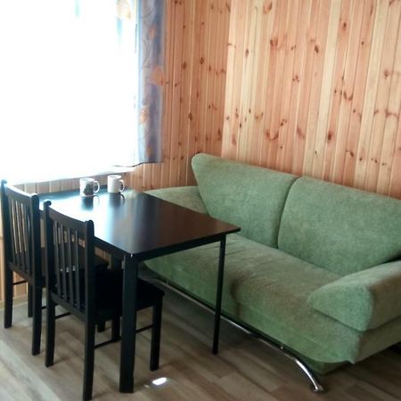 Eco House Hotel Chernomorsk Exterior photo