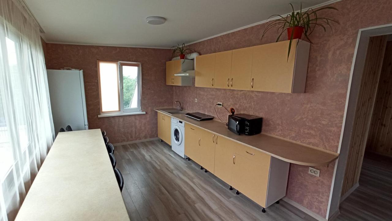 Eco House Hotel Chernomorsk Exterior photo