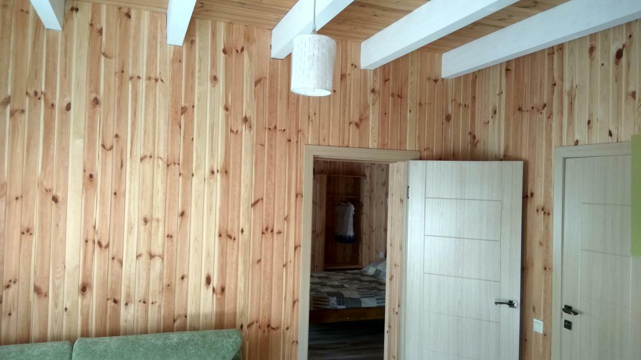 Eco House Hotel Chernomorsk Exterior photo