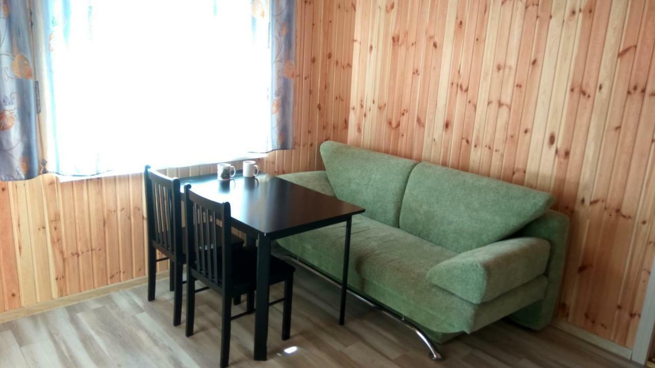 Eco House Hotel Chernomorsk Exterior photo